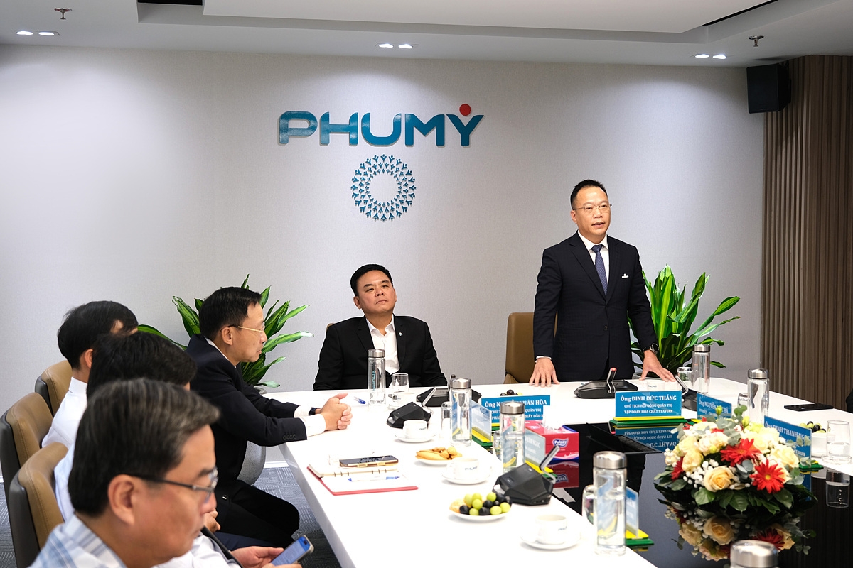 Ông Đinh Đức Thắng – Chủ tịch HĐQT kiêm Tổng Giám đốc Tập đoàn Stavian phát biểu tại buổi lễ.