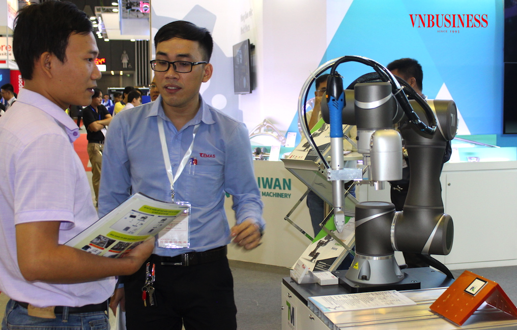 Việc ứng dụng công nghệ mới nổi sẽ tạo lợi thế cạnh tranh cho các DN nhỏ trước những đối thủ lớn.