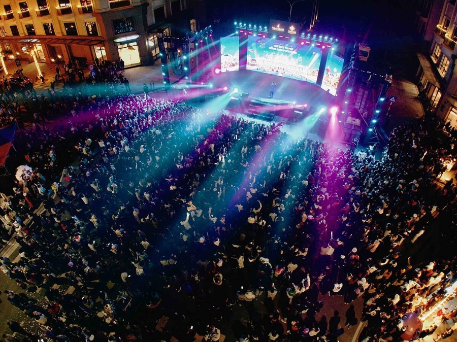 Các sự kiện, lễ hội quy mô đã thổi bùng sức sống cho khu đô thị của Vinhomes.