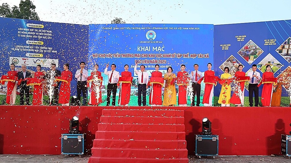 Lễ khai mạc Hội chợ xúc tiến thương mại khu vực kinh tế tập thể, hợp tác xã - Bạc Liêu 2025.