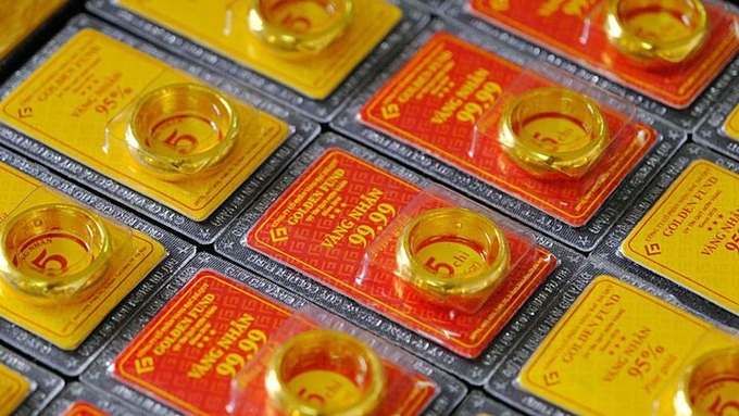Giá vàng nhẫn nhiều thương hiệu điều chỉnh giảm.