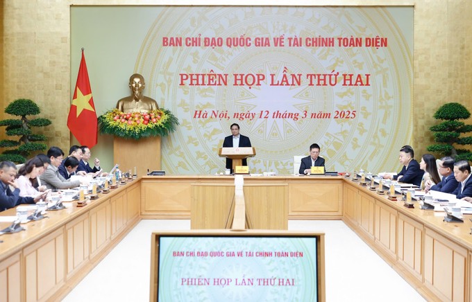 Thủ tướng Phạm Minh Chính chủ trì và phát biểu tại phiên họp lần thứ 2 của Ban Chỉ đạo quốc gia về tài chính toàn diện. Ảnh: VGP