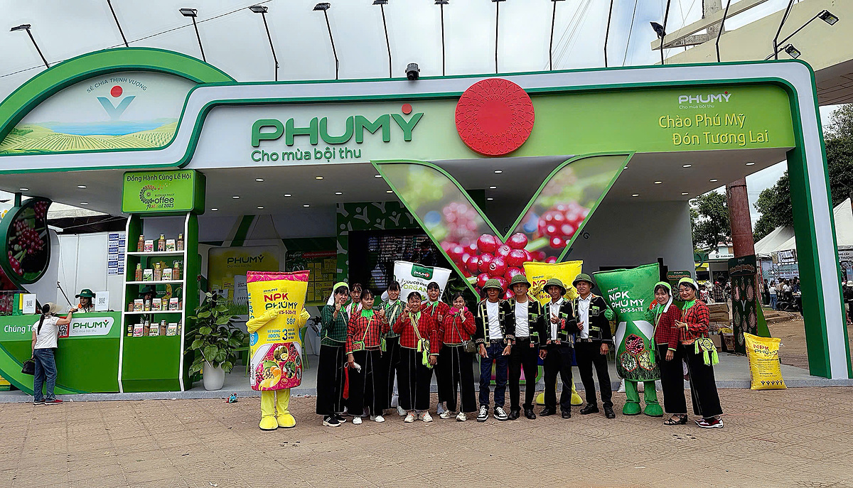 Gian hàng Phú Mỹ thu hút hàng ngàn lượt khách đến thăm quan và trải nghiệm trong suốt dịp Lễ hội.