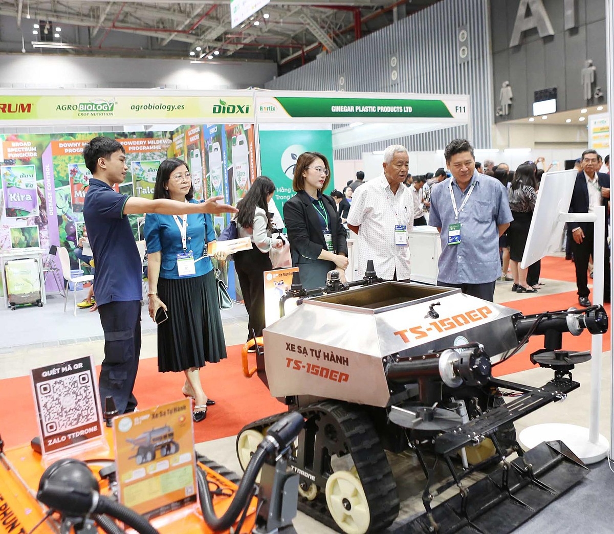 Các thiết bị, máy móc tiên tiến phục vụ sản xuất nông nghiệp được giới thiệu tại triển lãm Agritechnica Asia Việt Nam 2025.