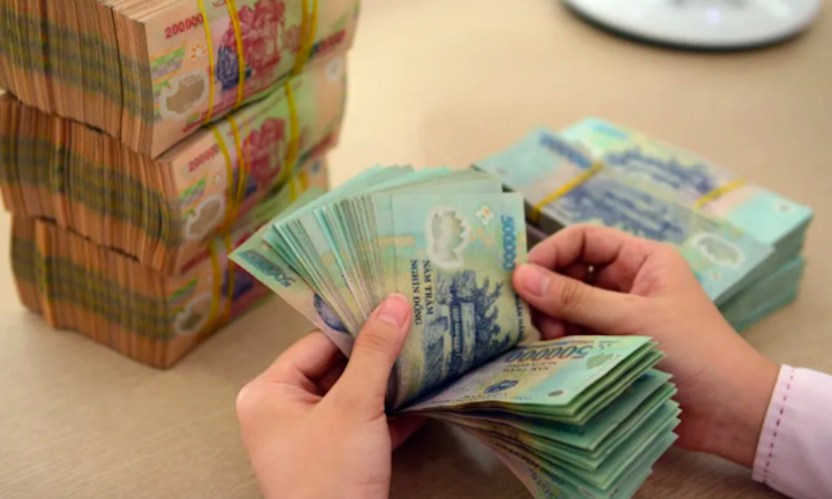 Chưa cần thiết đánh thuế thu nhập với lãi tiền gửi?