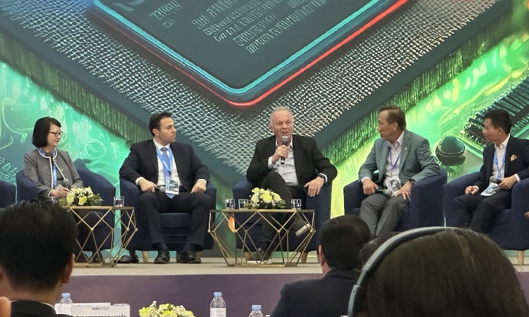 Nvidia, Meta, Honeywell… hiến kế, cam kết đồng hành cùng Việt Nam về AI và bán dẫn