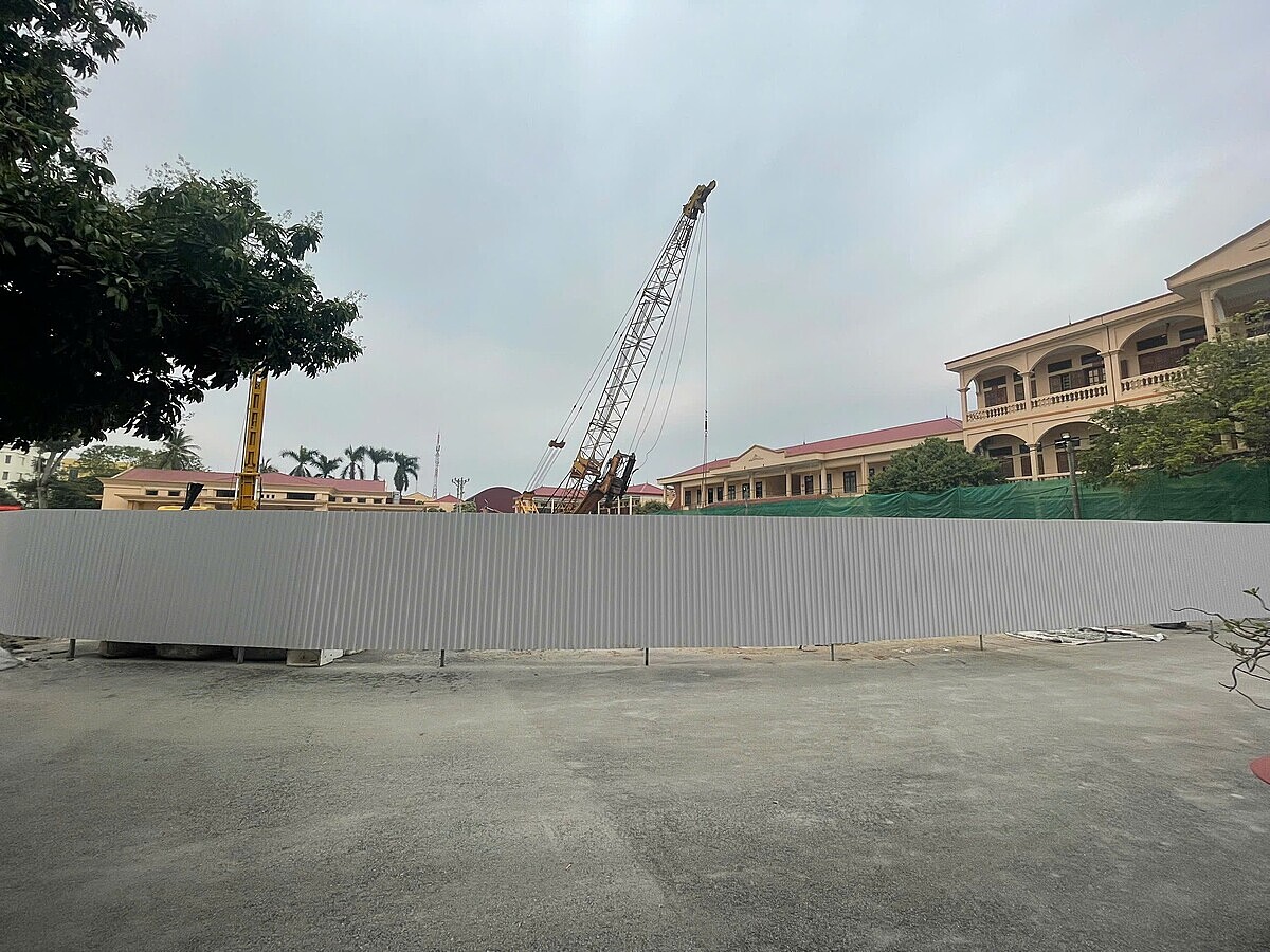 Tạm dừng xây khu hành chính hơn 163 tỷ đồng ở huyện Vĩnh Bảo &lpar;ảnh NĐ&rpar;.