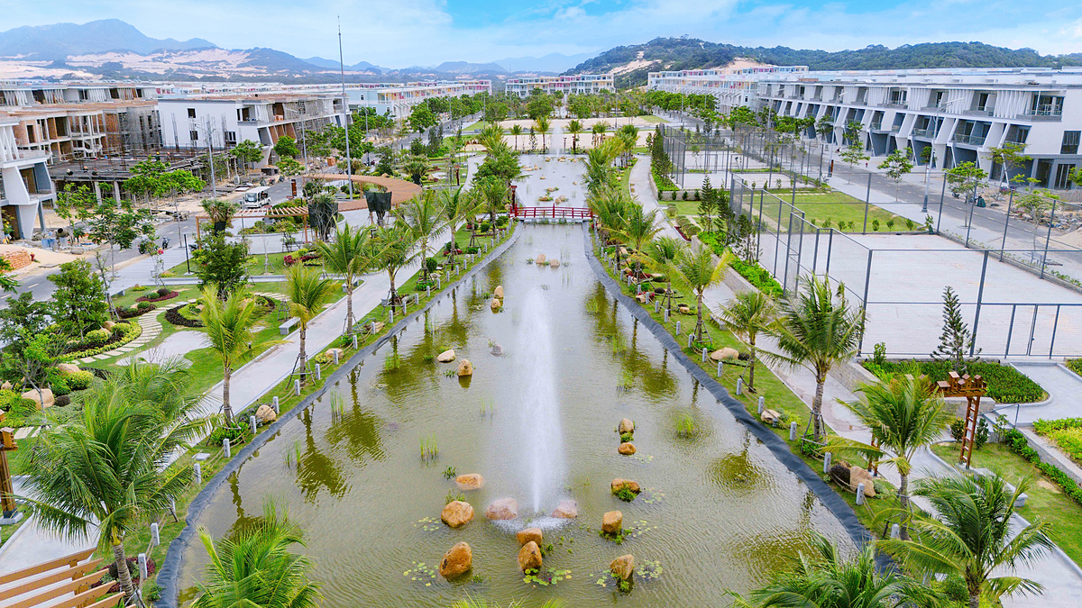 Phân khu ParaSol đang thi công hoàn thiện, tiến hành bàn giao nhà và sổ.