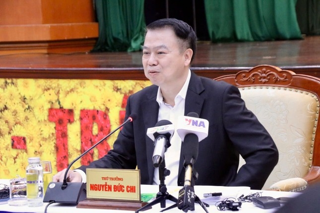 Thứ trưởng Bộ Tài chính Nguyễn Đức Chi tại họp báo chiều 3/4.