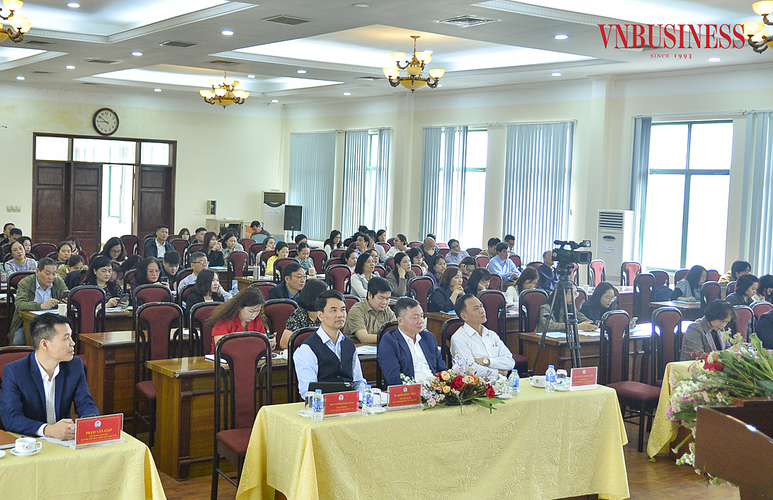 Toàn cảnh Hội nghị.