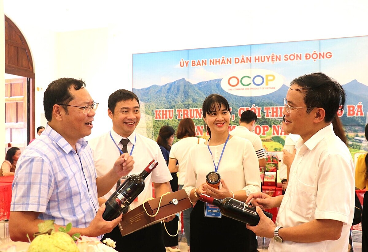 Sản phẩm đạt chất lượng cao của các HTX nhận được sự quan tâm của đối tác, người tiêu dùng.