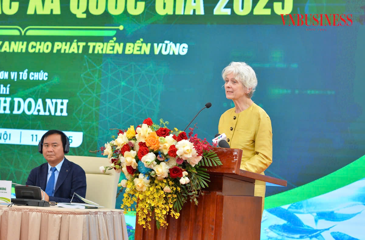 Bà Ingrid Christensen – Giám đốc Văn phòng Tổ chức lao động quốc tế ILO tại Việt Nam