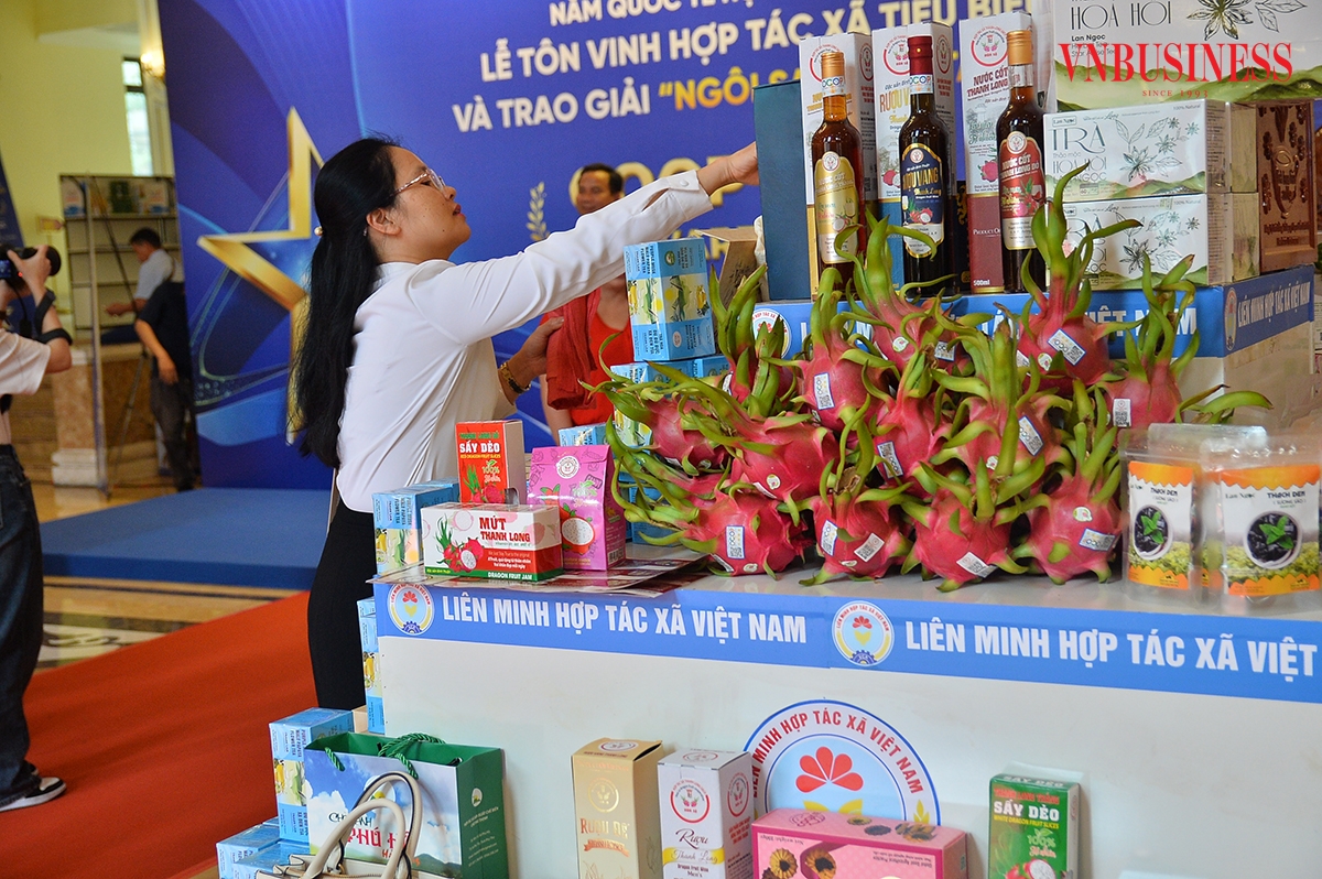 Khu trưng bày và giới thiệu sản phẩm HTX năm 2025 diễn ra trong 3 ngày từ 10-12/4/2025.