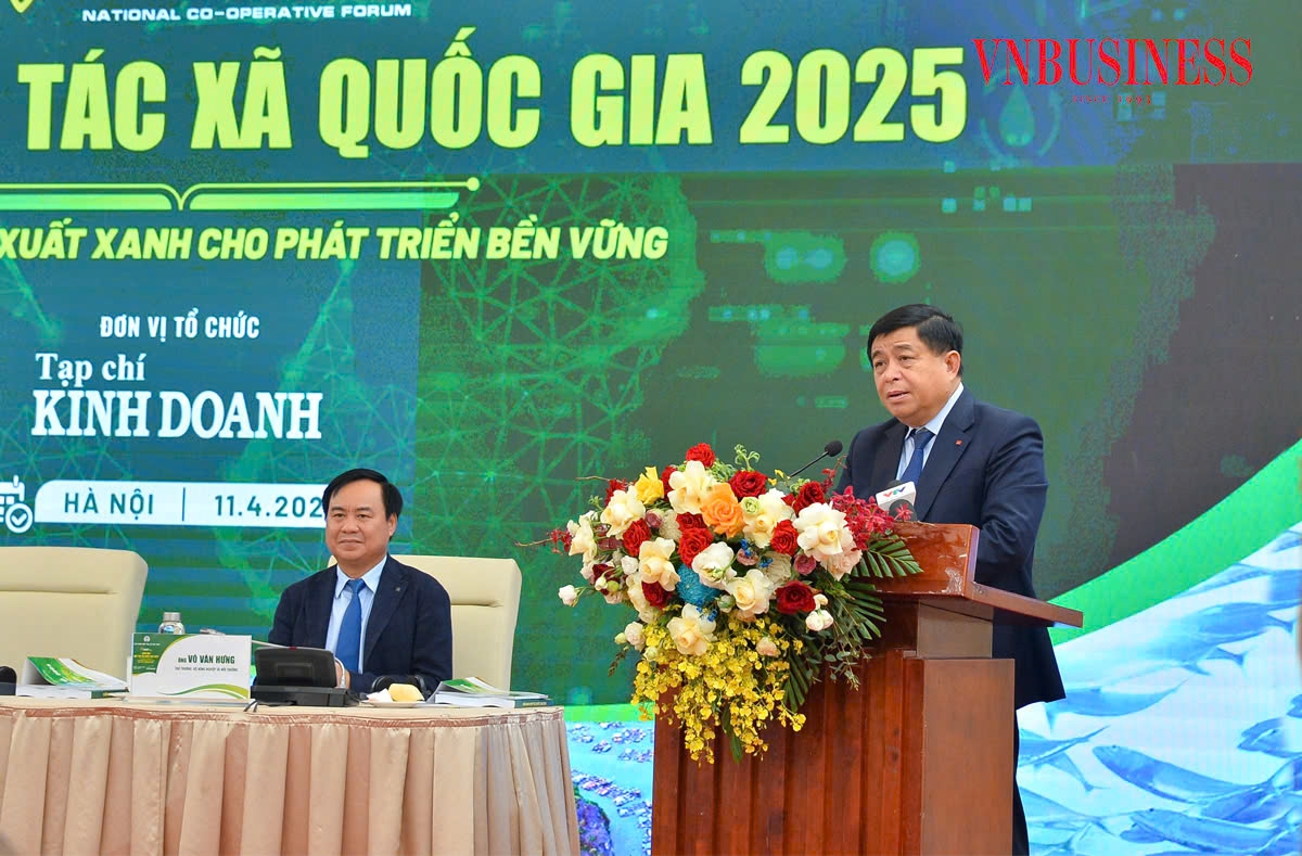 Phó Thủ tướng Chính phủ Nguyễn Chí Dũng phát biểu chỉ đạo tại Diễn đàn.