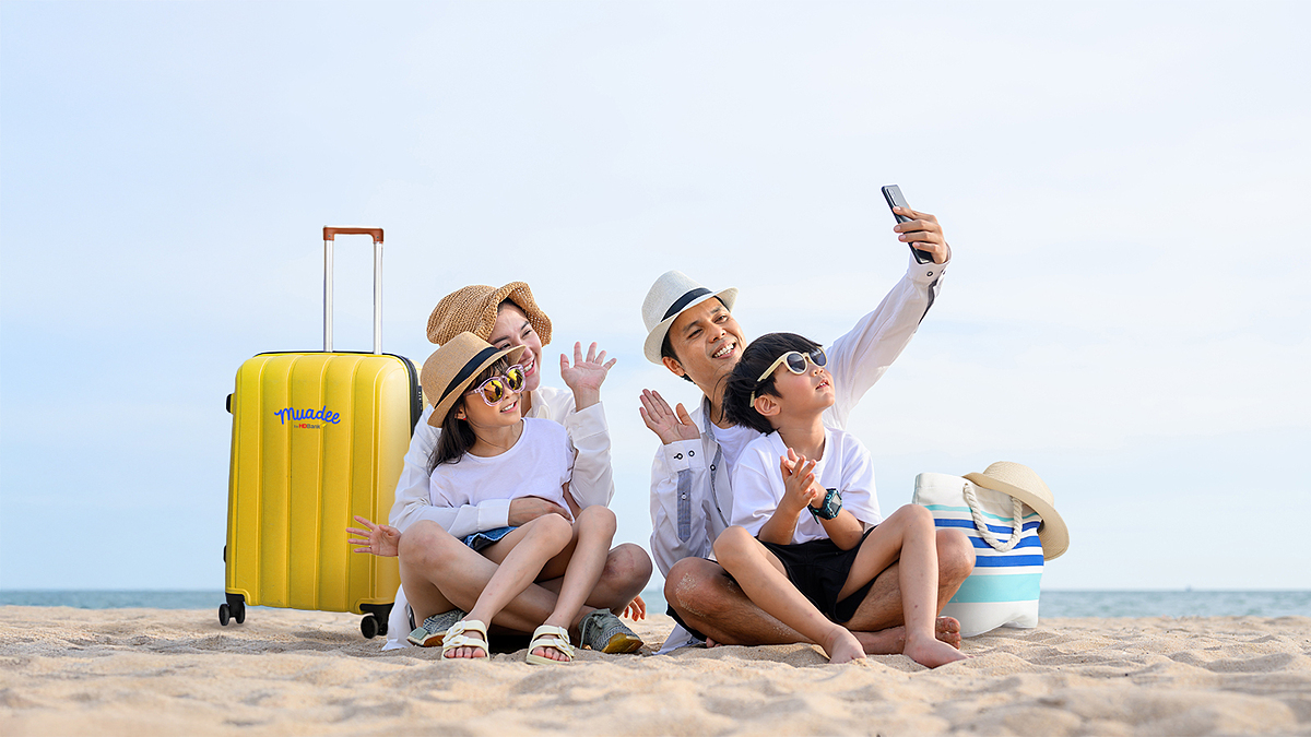 Từ nay đến hết 31/5/2025, thẻ trả góp Muadee hợp tác với nhiều thương hiệu lớn trong ngành bán lẻ và công nghệ để mang đến chương trình ưu đãi hấp dẫn, đáp ứng nhu cầu mua sắm thông minh của người tiêu dùng.