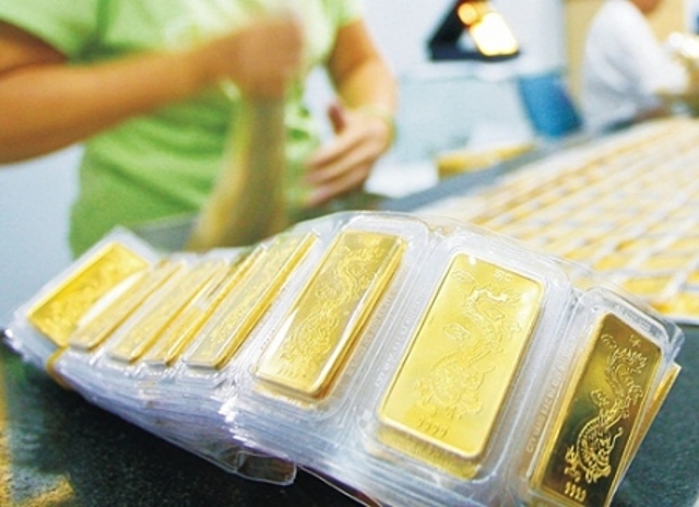 Giá vàng trong nước mất mốc 120 triệu đồng/lượng.