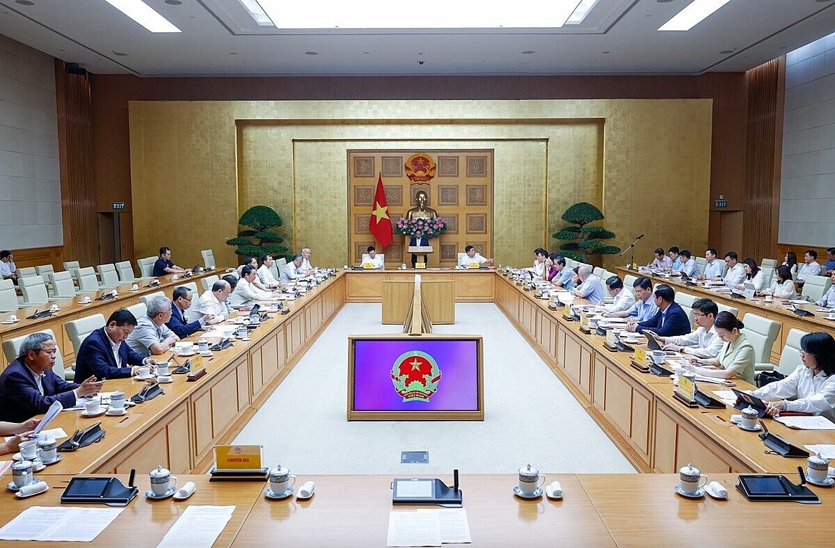 Thủ tướng đề nghị các thành viên Hội đồng tiếp tục có các ý kiến tư vấn, đóng góp chất lượng, bảo đảm hoạt động của Hội đồng thực chất, hiệu quả, góp phần thực hiện thành công các nhiệm vụ, mục tiêu phát triển kinh tế - xã hội, tất cả vì lợi ích quốc gia, dân tộc, lợi ích của nhân dân - Ảnh: VGP