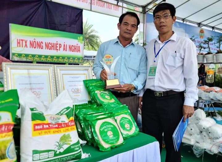 HTX Ái Nghĩa đã từng bước ứng dụng khoa học công nghệ vào sản xuất kinh doanh.