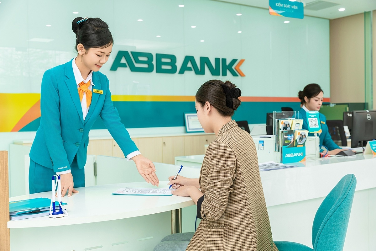 Trong quý 1/2025, nền tảng ngân hàng số mới dành cho khách hàng cá nhân mang tên ABBANK cũng đã được giới thiệu, triển khai đến các Khách hàng hiện hữu của Ngân hàng