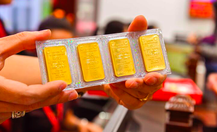 Chênh lệch giá vàng trong nước và thế giới lên đến 17 triệu đồng mỗi lượng.