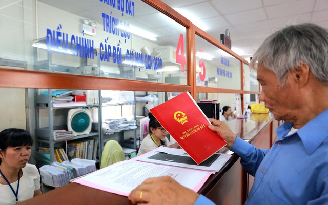 Mua – bán nhà đất có thể chịu thuế 20% trên tiền lãi.