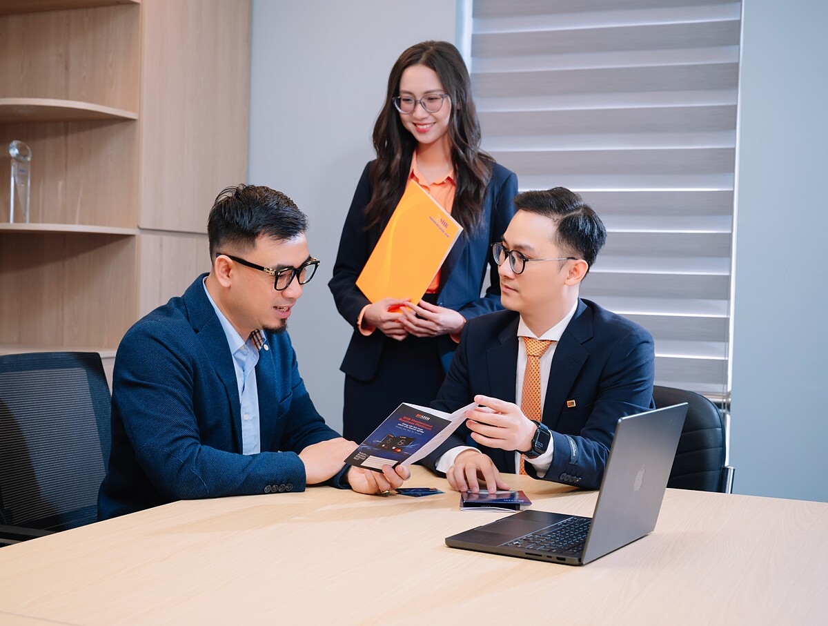 SHB triển khai ưu đãi hấp dẫn dành cho khách hàng doanh nghiệp khi mở thẻ tín dụng SHB Mastercard Business Platinum.