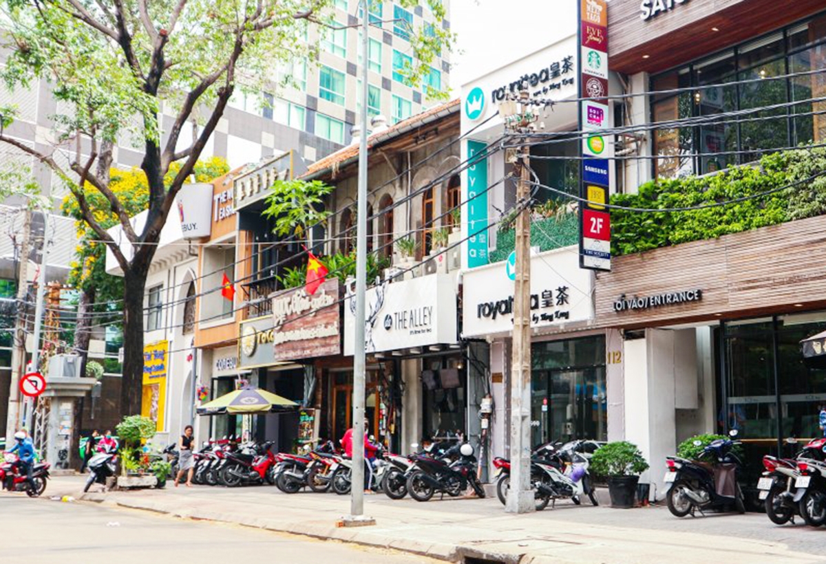 Tỷ lệ lấp đầy mặt bằng nhà phố đang tăng trở lại nhưng còn lắm thách thức khi giá thuê vẫn rất cao.