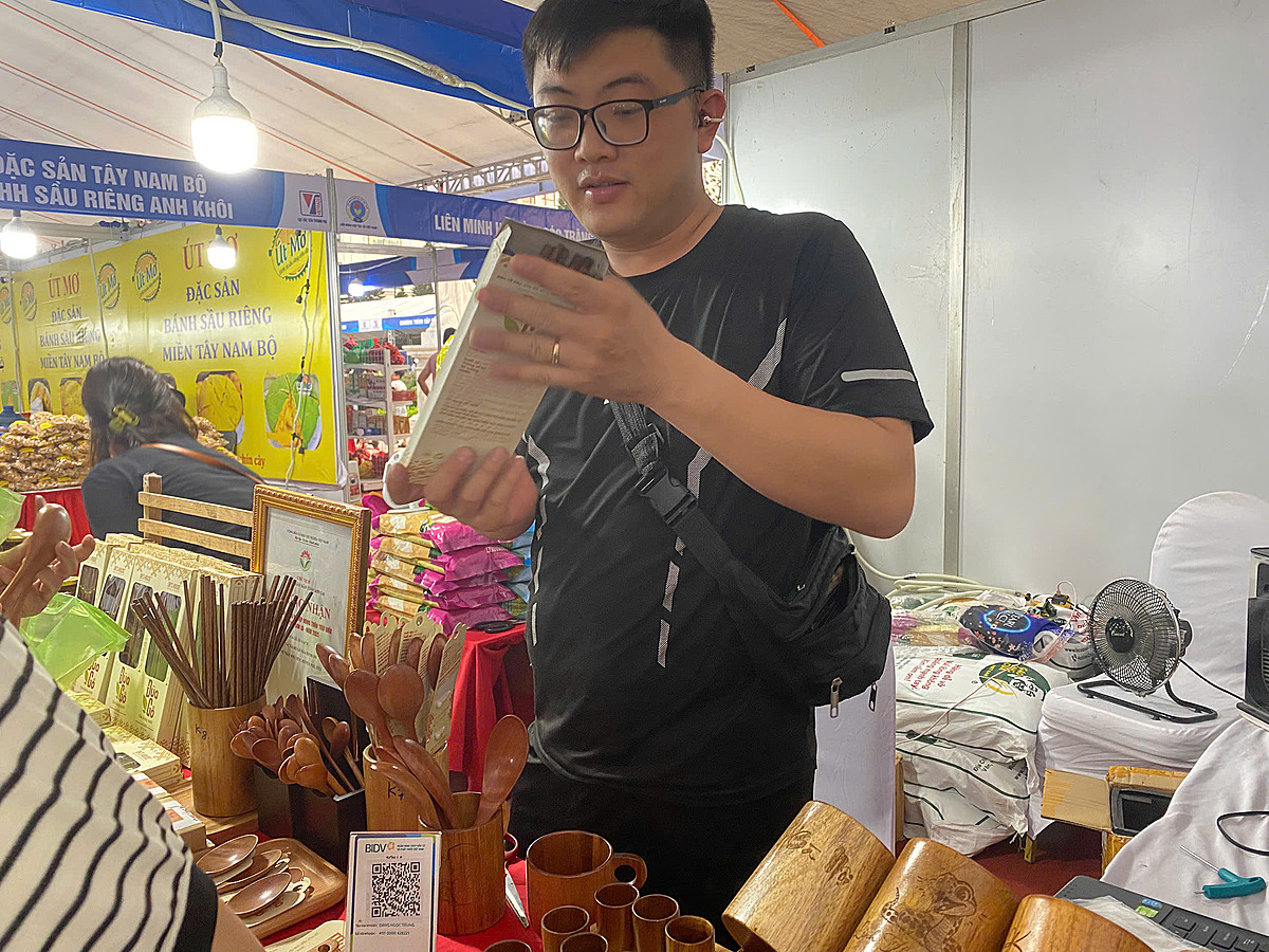 HTX đồ gỗ gia đình On &lpar;Sơn La&rpar; tự tin cạnh tranh trên thị trường nhờ đăng ký SHTT.