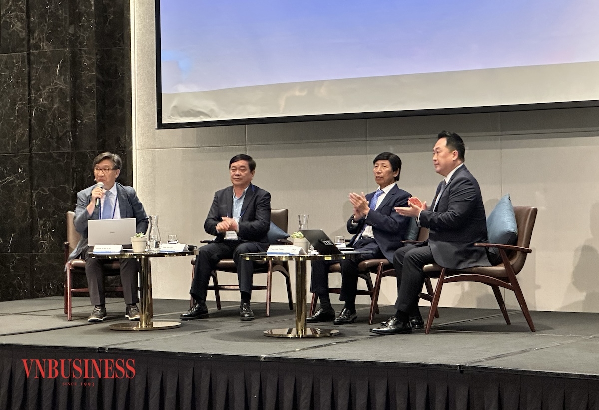 Tại diễn đàn, các chuyên gia, nhà khoa học, đại diện doanh nghiệp, trường đại học đã có những chia sẻ, thảo luận giúp các doanh nghiệp Hàn Quốc có thêm thông tin về chính sách chiến lược của Việt Nam trong thời gian tới, và đóng góp cho quan hệ hợp tác kinh tế Việt Nam - Hàn Quốc.
