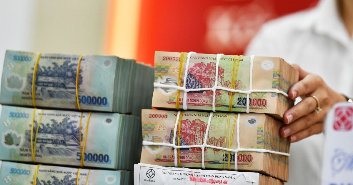 Với tốc độ tăng trưởng tín dụng đạt gần 4% trong 3,5 tháng đầu năm, khả năng cao dư nợ tín dụng toàn nền kinh tế sẽ đạt mục tiêu tăng trưởng ở mức 16% trong năm nay.