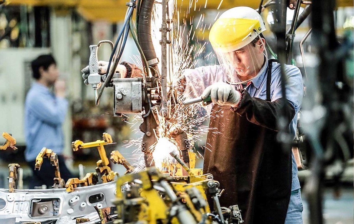 Việc huy động vốn cho khu vực kinh tế tư nhân hiện còn vướng nhiều điểm nghẽn.