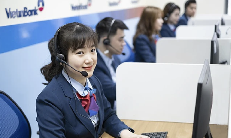 AI đang cắt giảm nhân sự ngành ngân hàng như thế nào?