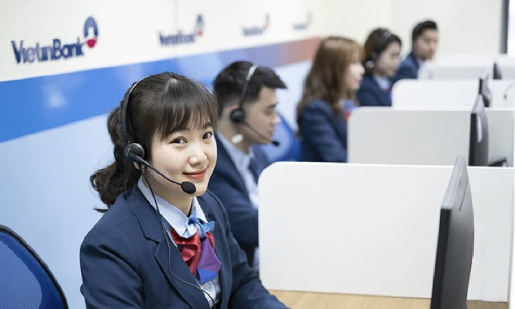 AI đang cắt giảm nhân sự ngành ngân hàng như thế nào?