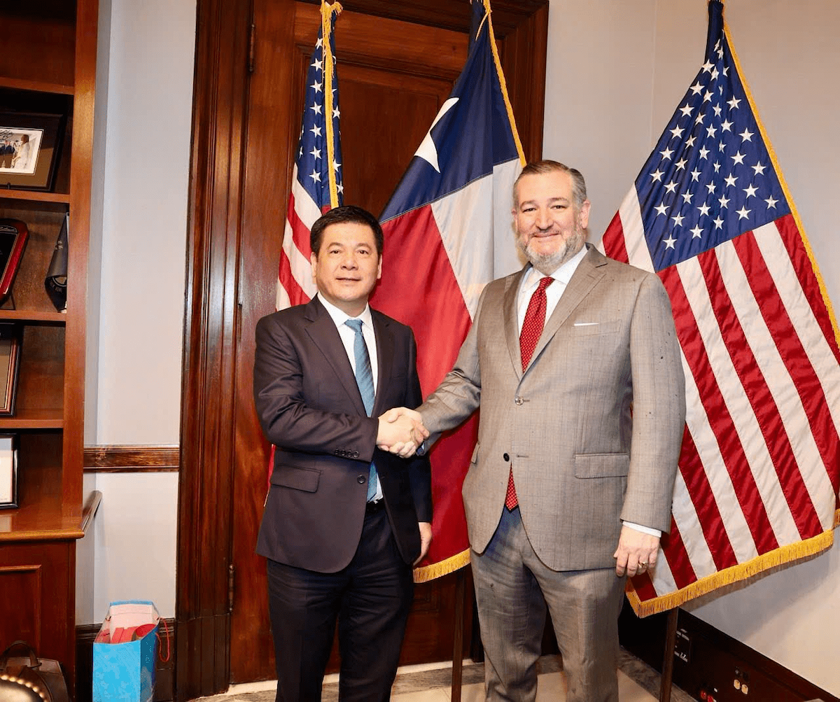 Bộ trưởng Bộ Công Thương làm việc với Thượng nghị sĩ Ted Cruz, Chủ tịch Ủy ban Thương mại Thượng viện.