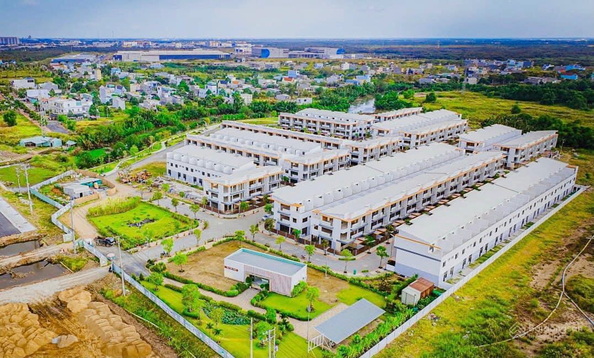 Chủ đầu tư dự án Elite Life Cần Giuộc bị cưỡng chế ngừng sử dụng hóa đơn vì nợ thuế quá hạn hơn 18 tỷ đồng.