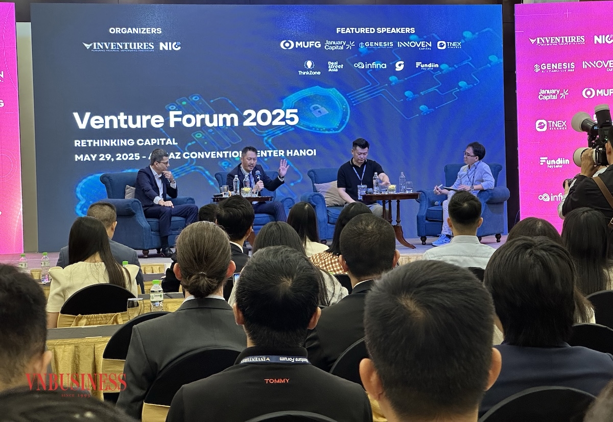 Phiên thảo luận có sự tham gia của đại diện ngân hàng, start-up, quỹ đầu tư.