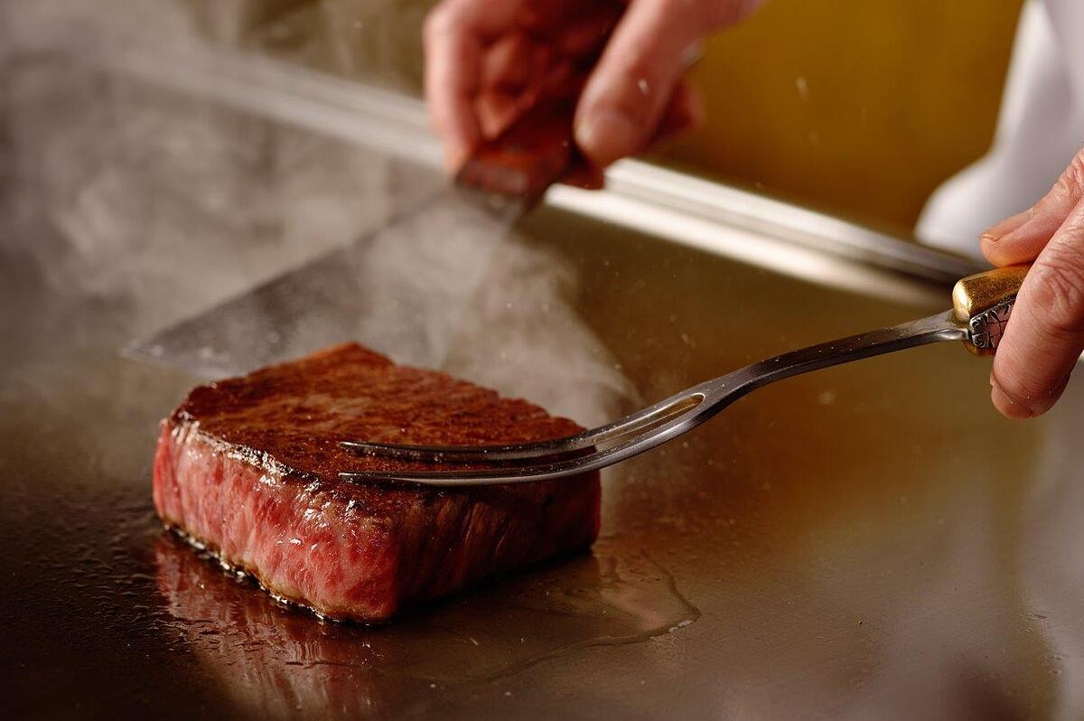 Nguyên liệu thượng hạng là một trong những bí quyết tạo nên tính độc bản của Ukai.