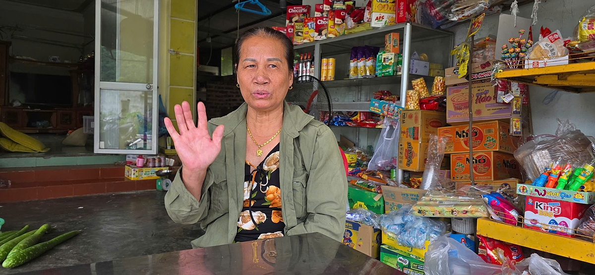 Bà Xoan nhớ lại những tháng ngày Việt Hải chìm trong biển nước hồi tháng 7/2015.