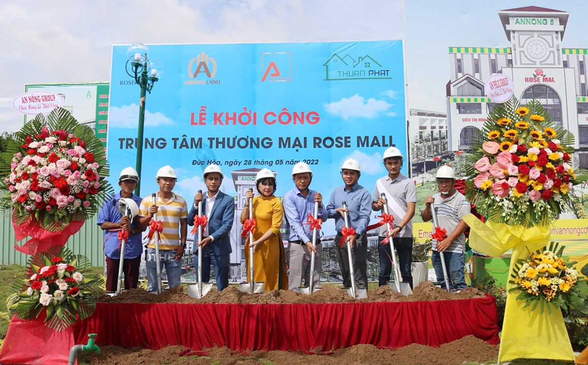 Lễ khởi công trung tâm thương mại Rose Mall tại dự án Khu dân cư An Nông 5.