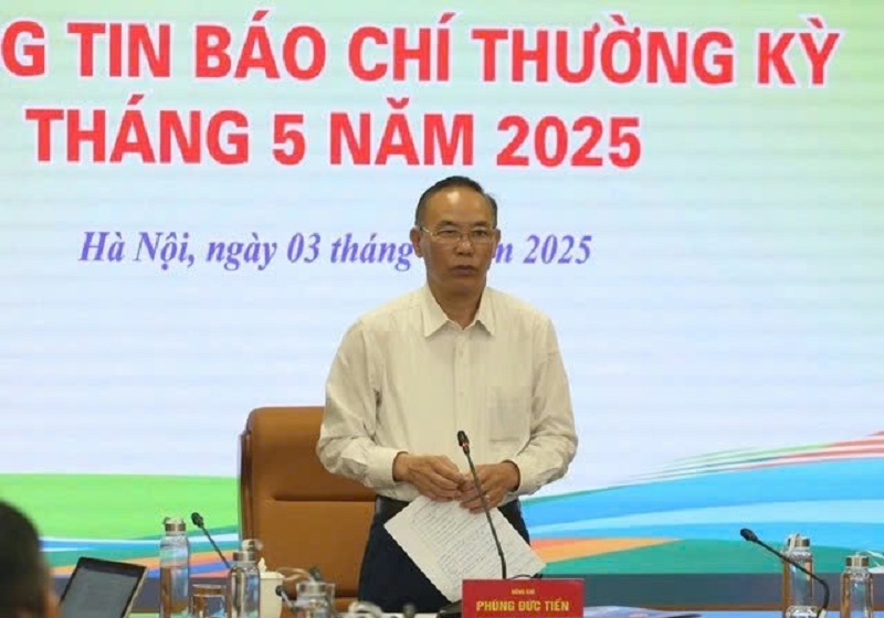 Thứ trưởng Bộ Nông nghiệp và Môi trường Phùng Đức Tiến cho biết, Bộ sẽ đề nghị Cục Cảnh sát phòng chống tội phạm về môi trường &lpar;Bộ Công an&rpar; phối hợp vào cuộc