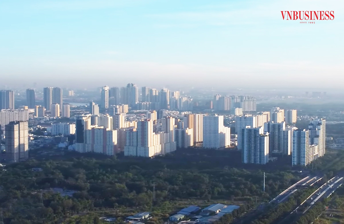 Nhà đầu tư căn hộ lưu trú ngắn ngày đang nín thở chờ khung pháp lý rõ ràng cho loại hình đang gây nhiều tranh cãi này.