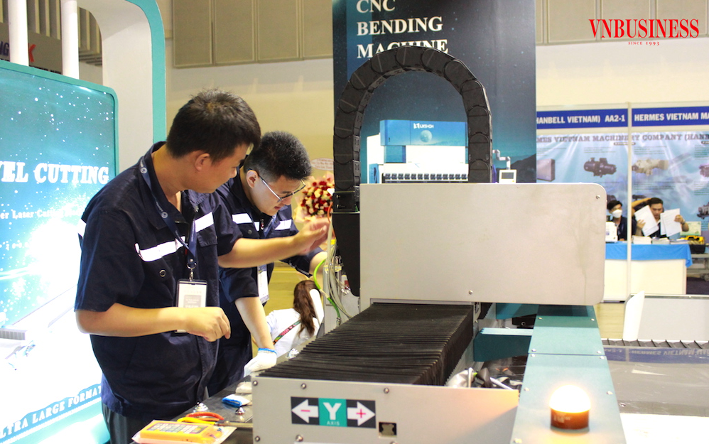 “Bài toán kinh tế” cần được mở ra cho các DN nhỏ từ những mô hình linh hoạt trong chuyển đổi sản xuất.