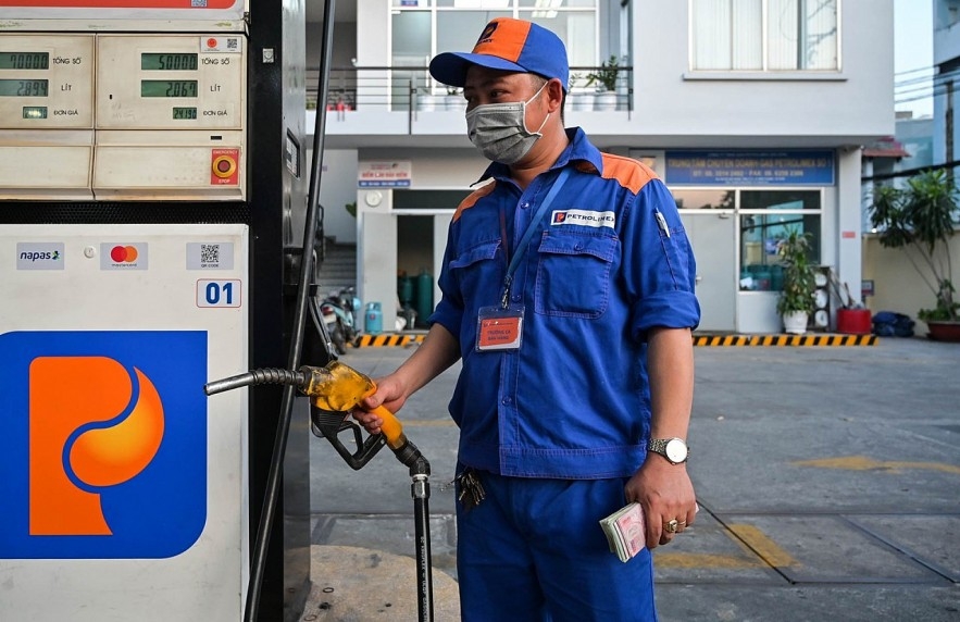 Giá xăng tăng phiên thứ 3 liên tiếp.