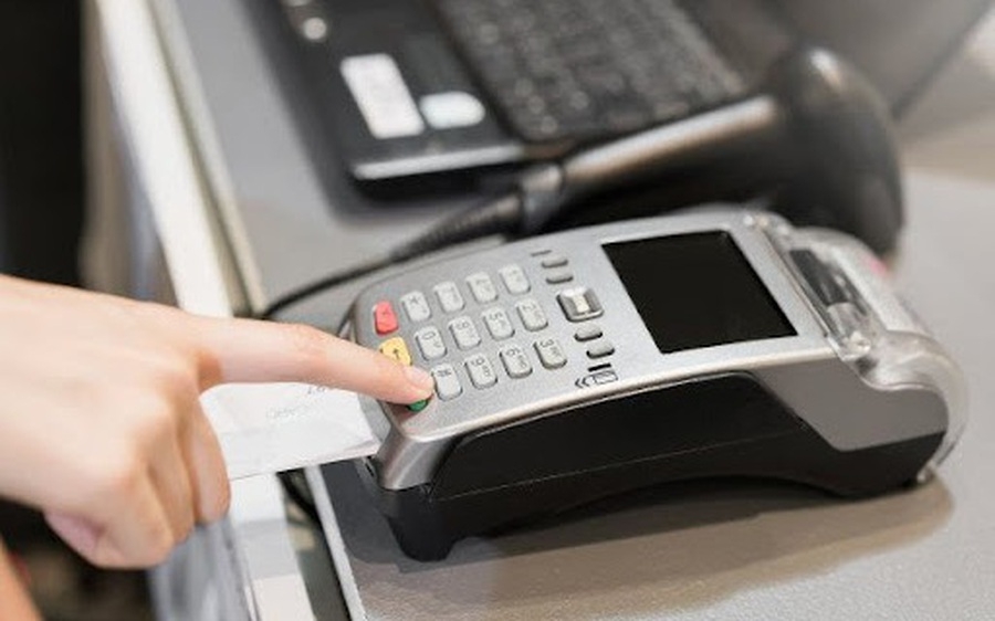 Bộ Tài chính cho rằng việc duy trì thuế khoán không khuyến khích hộ kinh doanh phát triển và chuyển đổi thành doanh nghiệp.