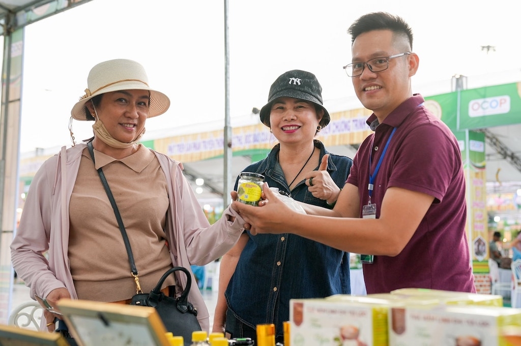 Sản phẩm ớt A Riêu của HTX lâm nghiệp Mà Cooih được xếp hạng OCOP 4 sao cấp tỉnh và được người tiêu dùng đón nhận.