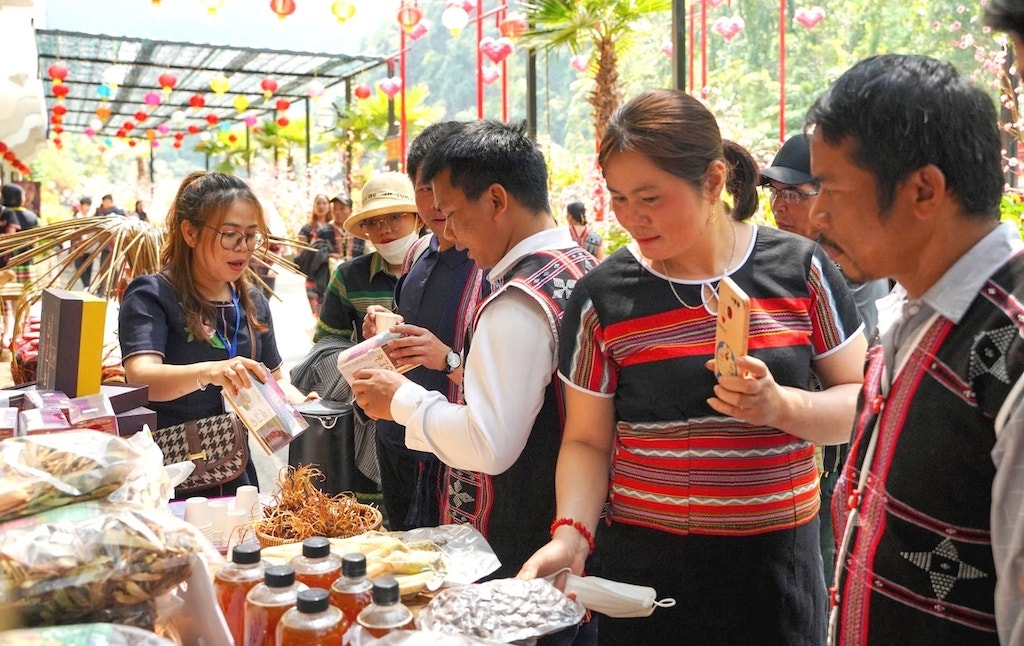 Các sản phẩm OCOP ở Đông Giang có dấu ấn nổi bật của các HTX.