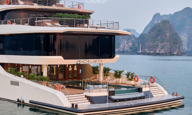 Kinh doanh du lịch ở Việt Nam: Từ giấc mơ siêu du thuyền đến thời vàng của tàu biển quốc tế