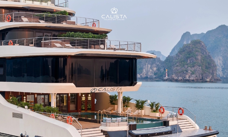 Kinh doanh du lịch ở Việt Nam: Từ giấc mơ siêu du thuyền đến thời vàng của tàu biển quốc tế