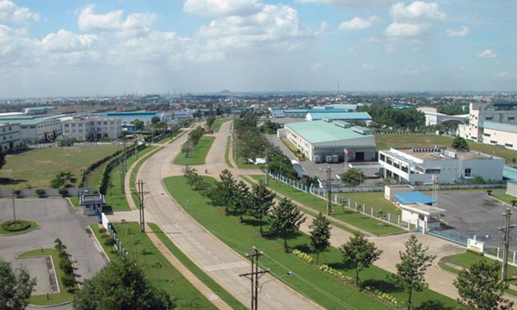 Lãnh đạo công ty con nhanh tay thoái sạch vốn tại Sonadezi Châu Đức sau khi cổ phiếu SZC có nhịp hồi