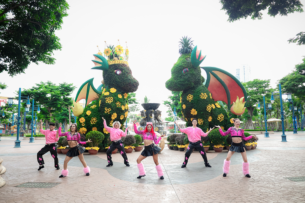 Vũ điệu Đường phố - Street Dance sôi động.